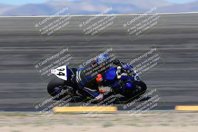 media/Apr-05-2024-Apex Assassins-CVMA Friday Practice (Fri) [[ee2ef04f2b]]/3-Racer 2/Session 3 (Bowl Speed Pans)/
